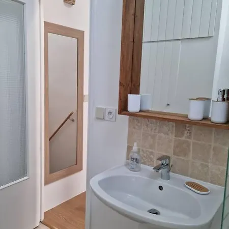 Holiday home Maison De Village Saint-Laurent-de-Carnols