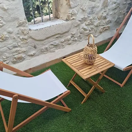 Maison De Village בית נופש