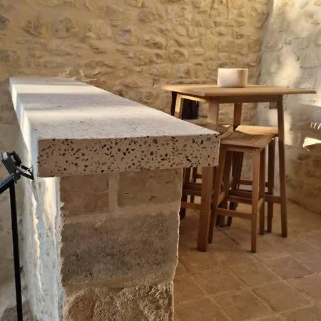 Prázdninový dům Maison De Village Saint-Laurent-de-Carnols
